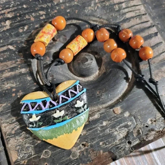 Artisan Heart Flowers Unglazed Clay Beige Black Multicolor OOAK Pendant Necklace - Picture 3 of 7